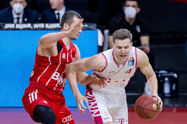 三分稳稳命 三分稳稳命